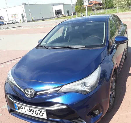 toyota avensis Toyota Avensis cena 63900 przebieg: 141000, rok produkcji 2015 z Trzebinia